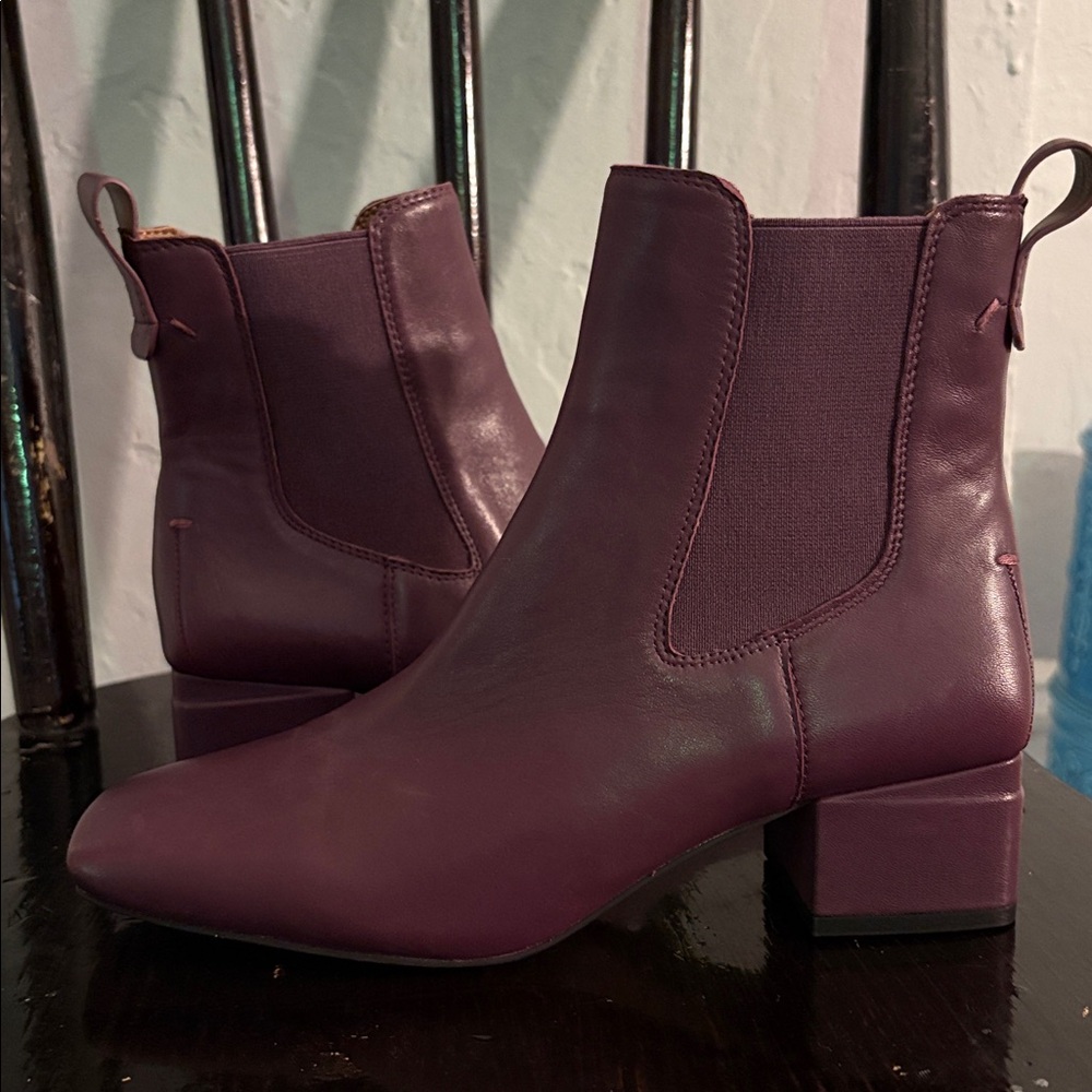 FRANCO SARTO WAXTON purple leather square toe chelsea BOOT